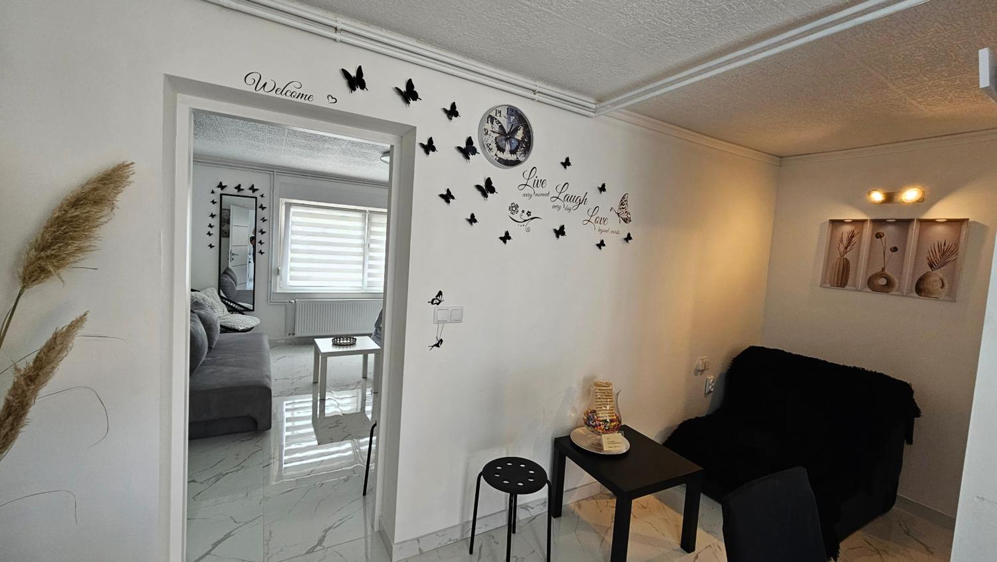 Ena1 & Ena2 -Big Free Parking Apartment Karlovac Ngoại thất bức ảnh