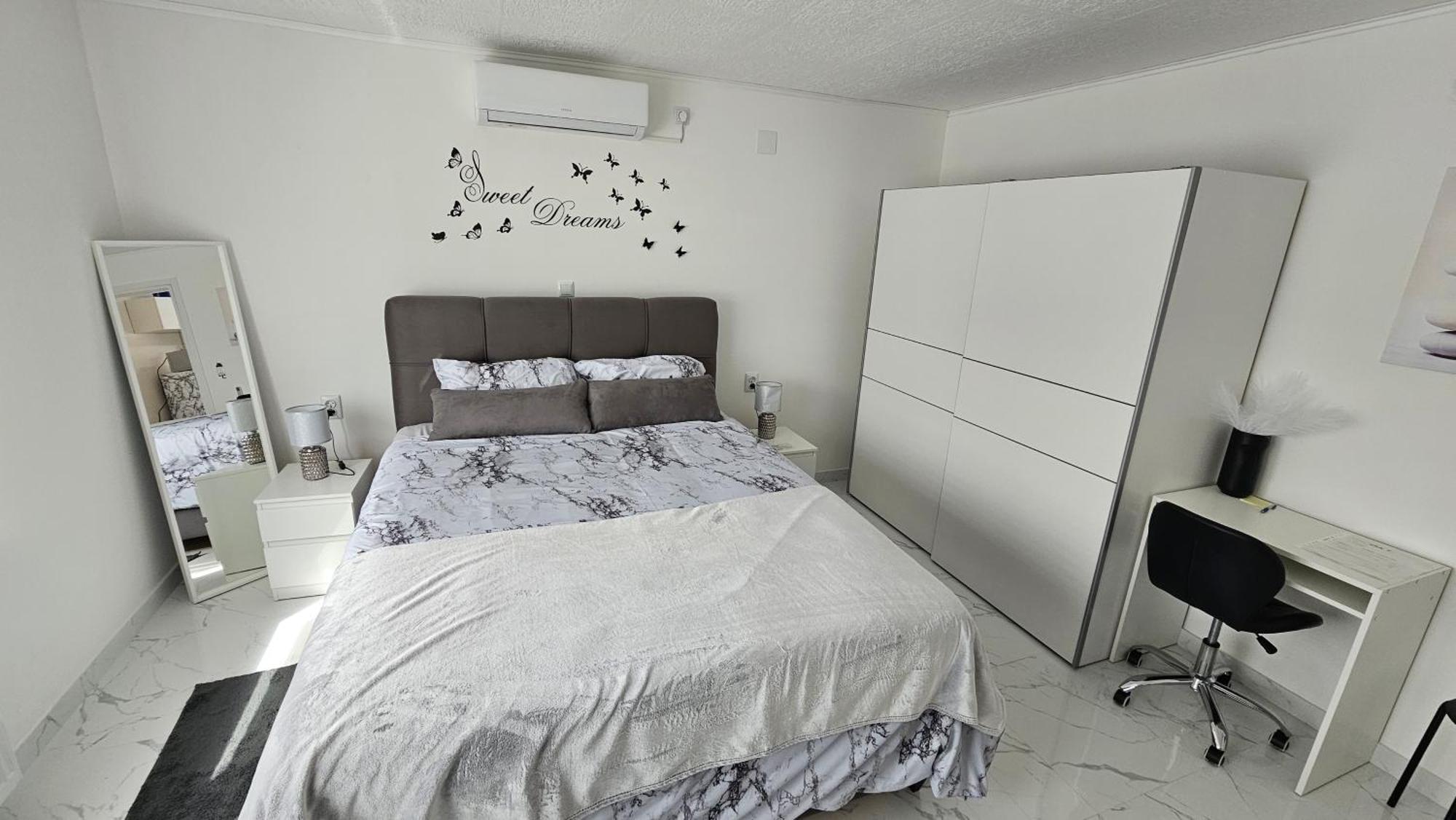 Ena1 & Ena2 -Big Free Parking Apartment Karlovac Ngoại thất bức ảnh