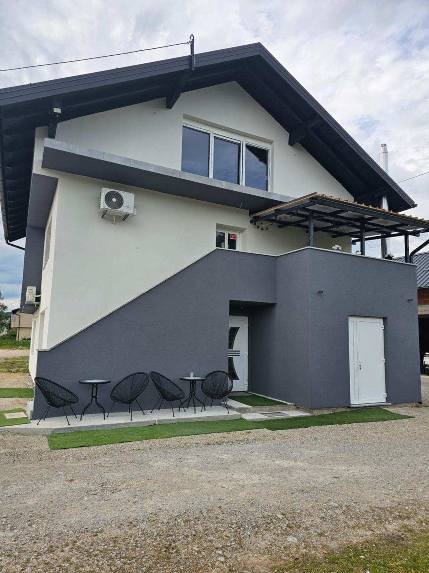 Ena1 & Ena2 -Big Free Parking Apartment Karlovac Ngoại thất bức ảnh
